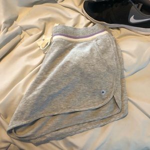 Aerie gray comfy short size M